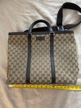 Gucci Tan GG Supreme Messenger Bag with Dark Brown Trim